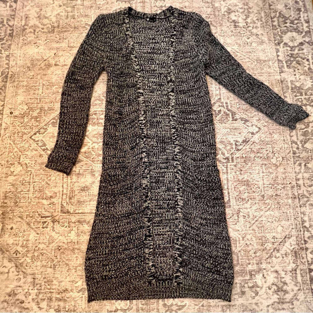 LOVE By Chesley  Long Grey Knitted Duster Sweater size: SMALL